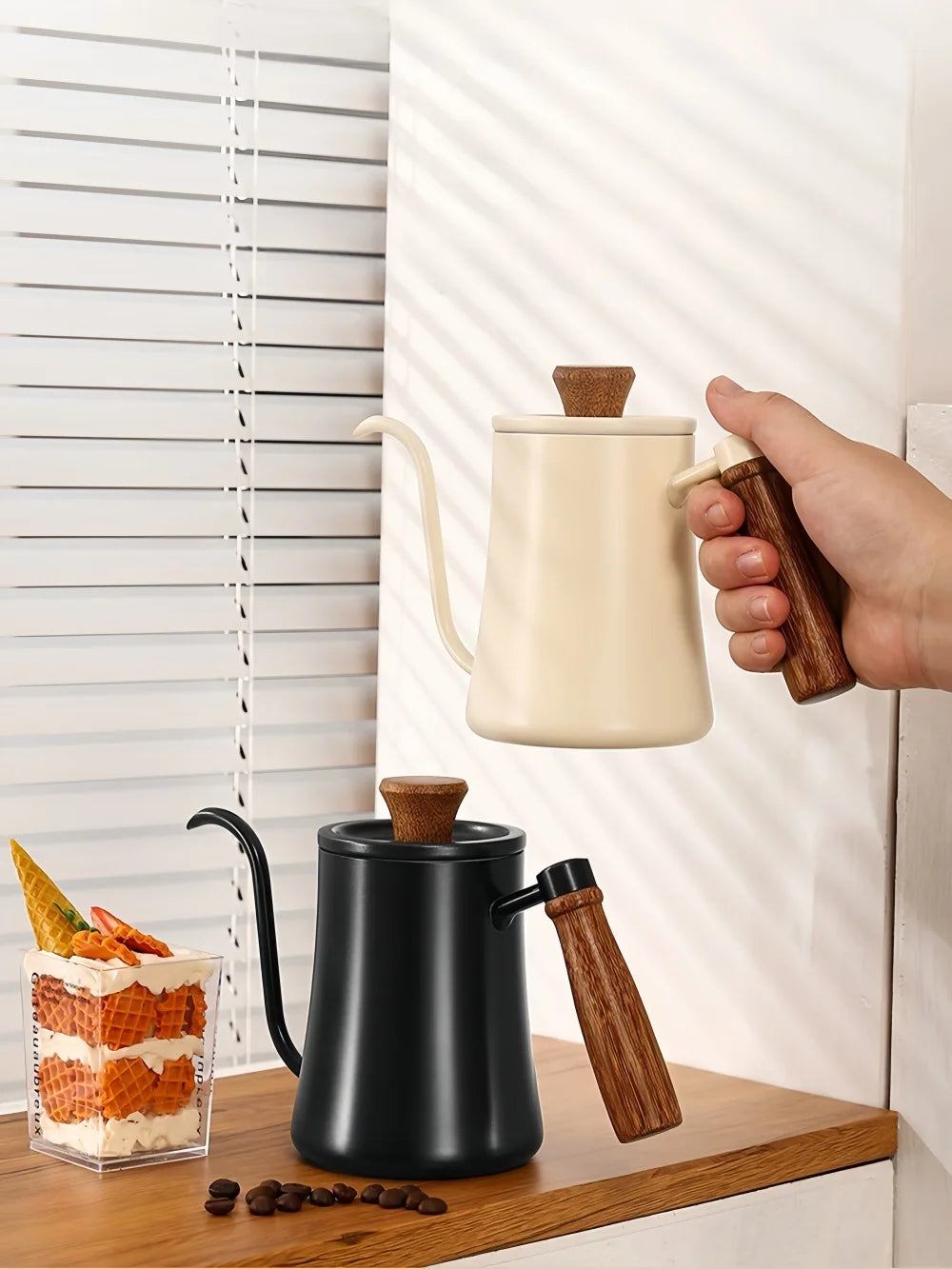 500ml Stainless Steel Coffee Pot with Thermometer and Wooden Handle